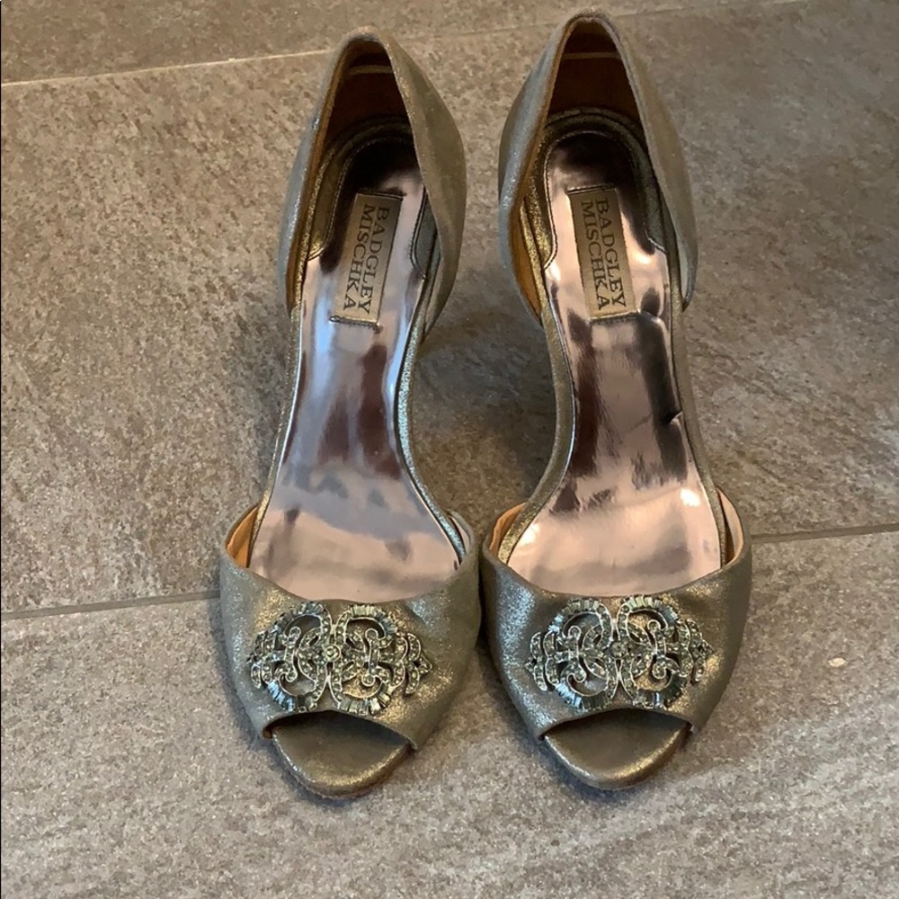 Badgley Mischika Size 8